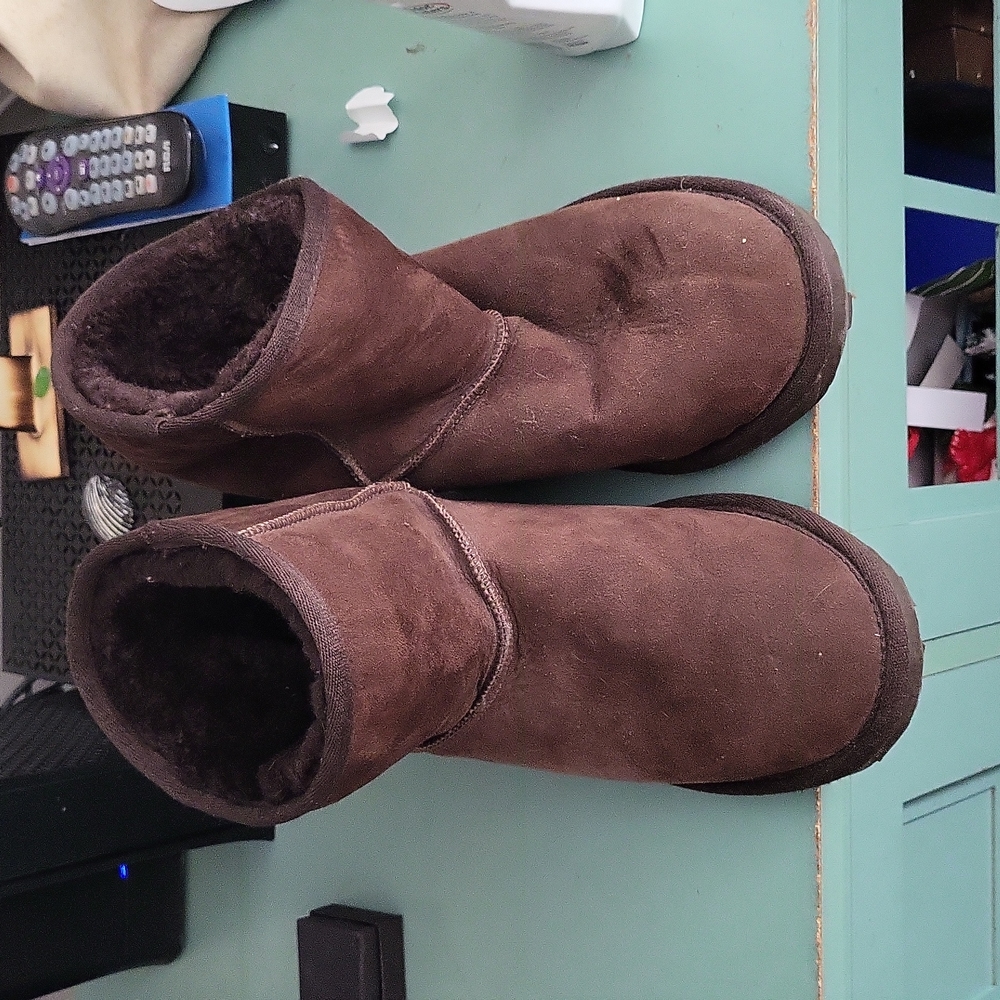 Men's emu shoes